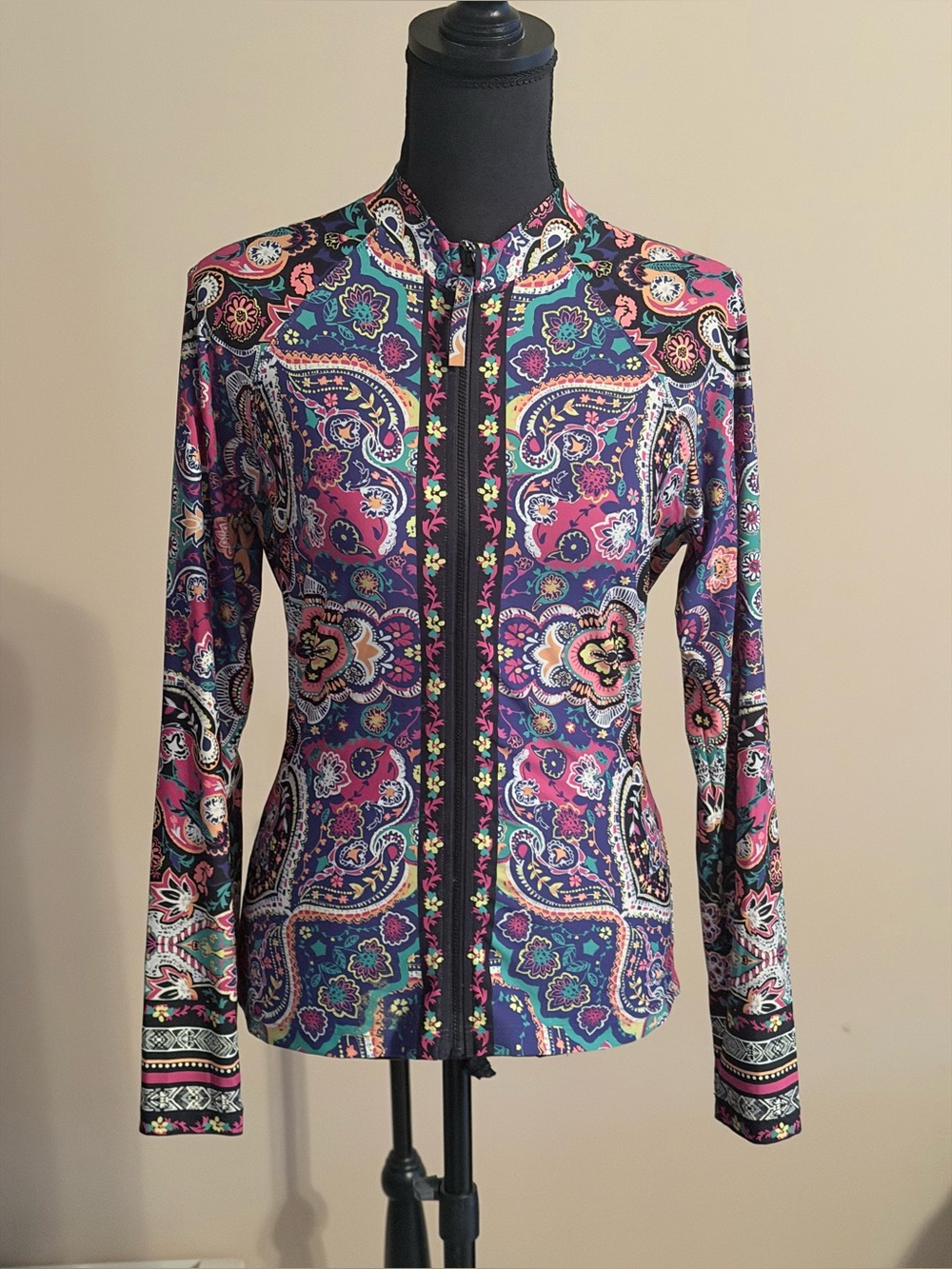 NWOT Johnny Was California Printed Zip-Front Surf Shirt in paisley size m.